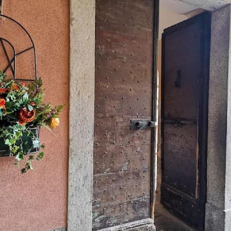 Poeti&Misultin. Poesia E Vacanza Sul Lago Менаджо Экстерьер фото